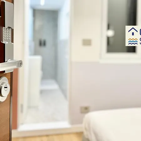 Oltremare - Stazione Appartement