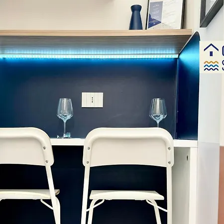 Oltremare - Stazione *